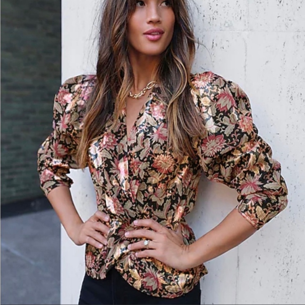 NWT Express Gold Floral Cinched Top, Size Large